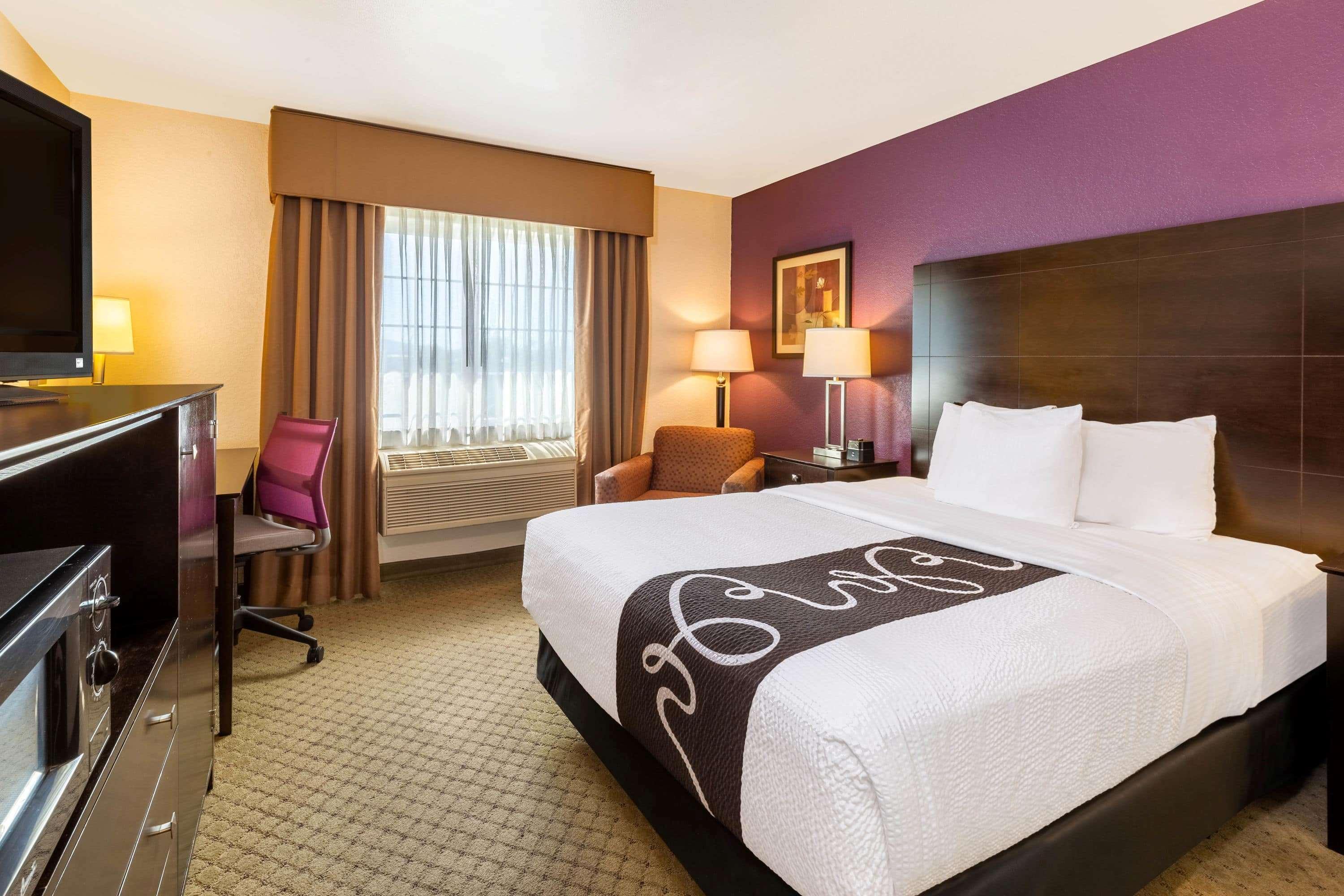 La Quinta By Wyndham Spokane Valley Exterior photo